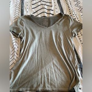 Time & Tru Tee. Small